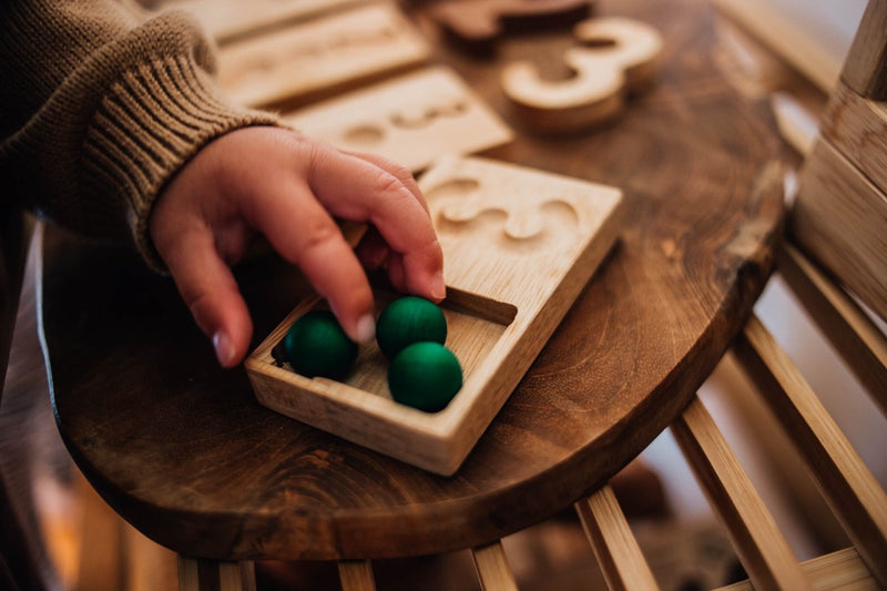 WOODEN COUNTING & WRITING TRAY
